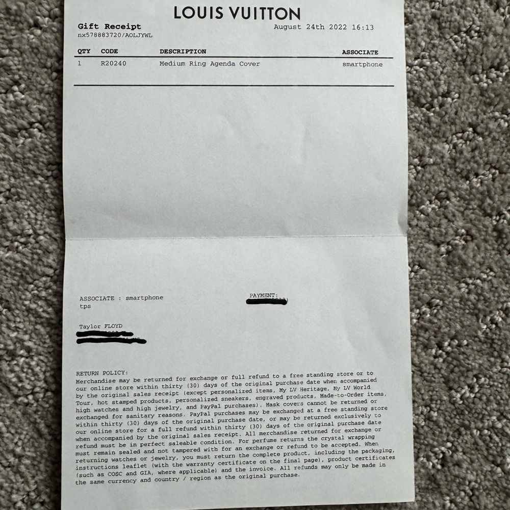 Louis Vuitton Medium Ring Agenda Cover - Picture 9 of 10